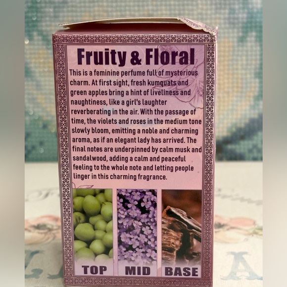 Tonfly - Picture 1 of 6